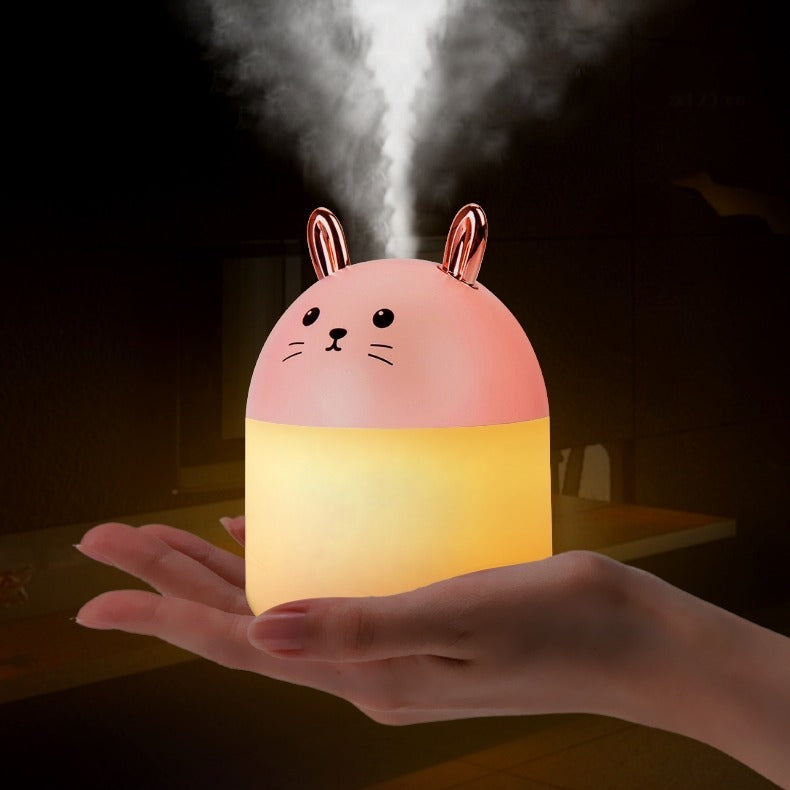 Sweet And Cute Rabbit Humidifier For A Variety Of Scenarios Such As Bedrooms And Offices. It Produces A Fine Mist Of Water For A Gentle Moisturizing Effect. Cute Design, Enjoy The Time Of Humidificati