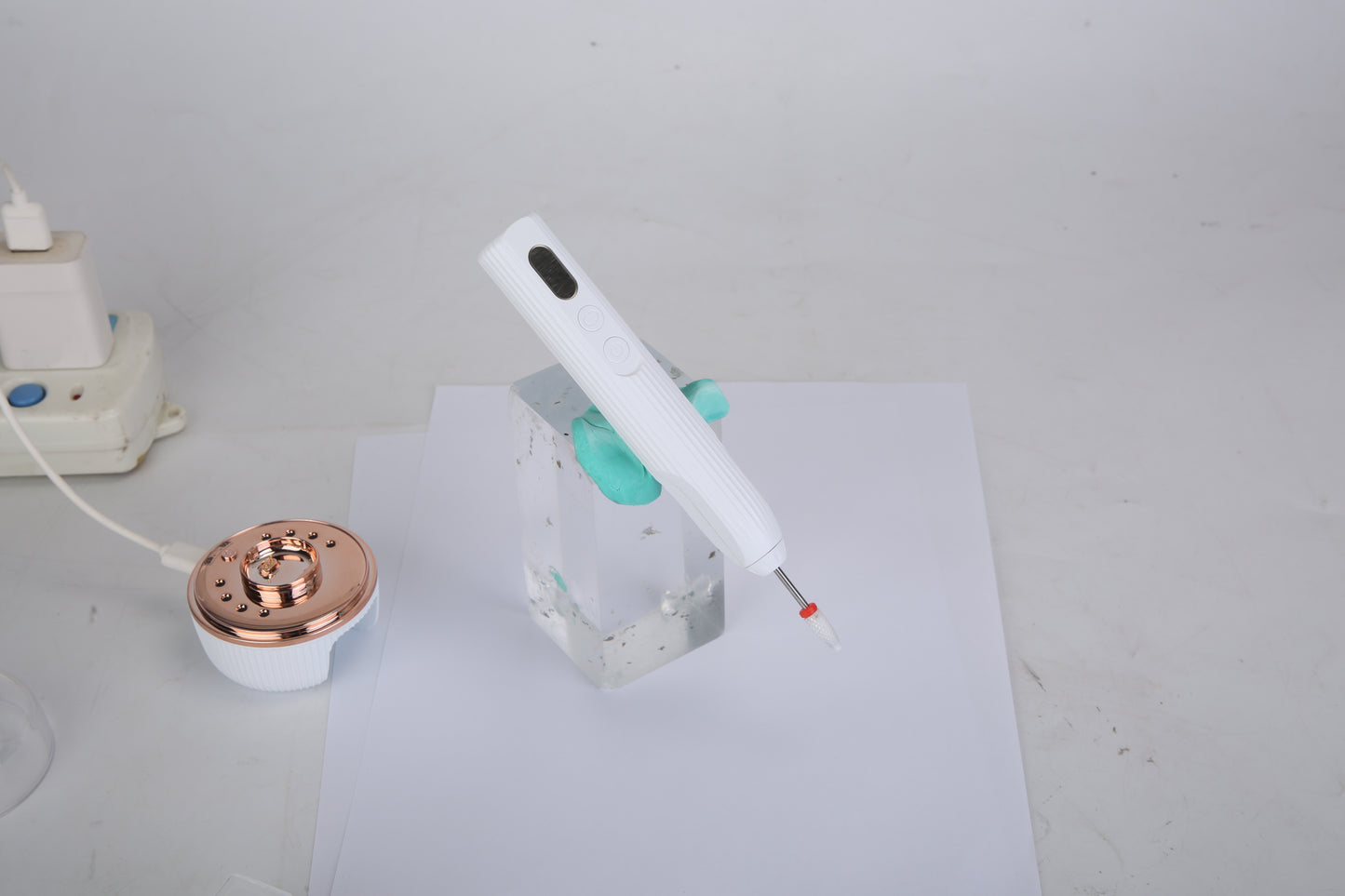 1Pc Portable Cordless Electric Nail Drill Kit Charging Base With UV Nail Dryer 6Pcs Nail Drill Bits 5Speeds Direction Control Timer Setting For Acrylic Gel Nails Polish Manicure Pedicure
