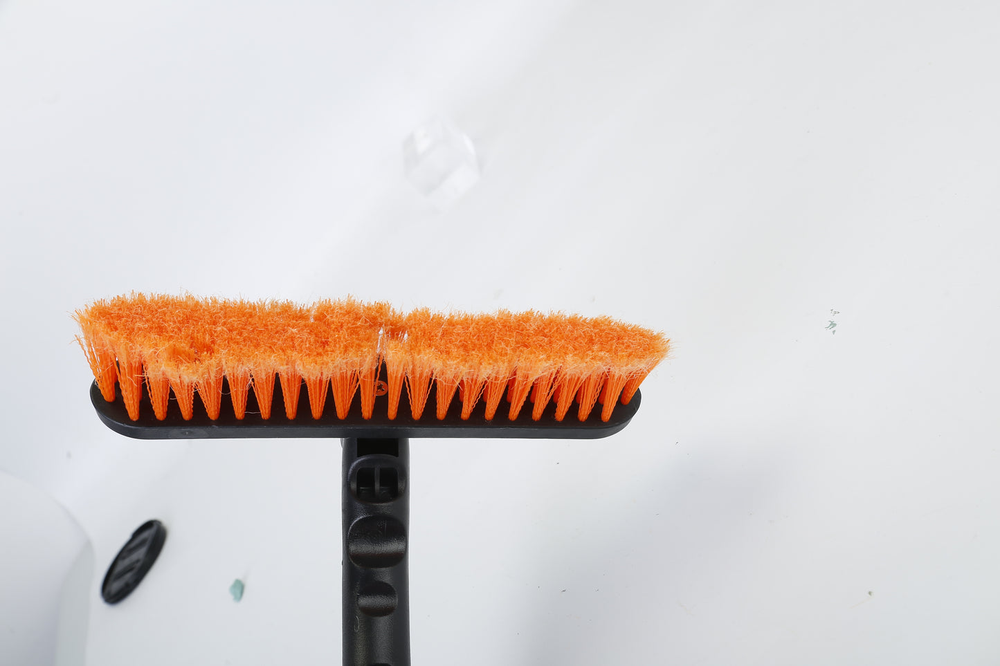 3 Color Options - 1Pc 3 In 1 Windshield Ice Scraper Extendable Car Snow Removal Tool Telescoping Car Broom Snow Shovel Automobile Frost Removal