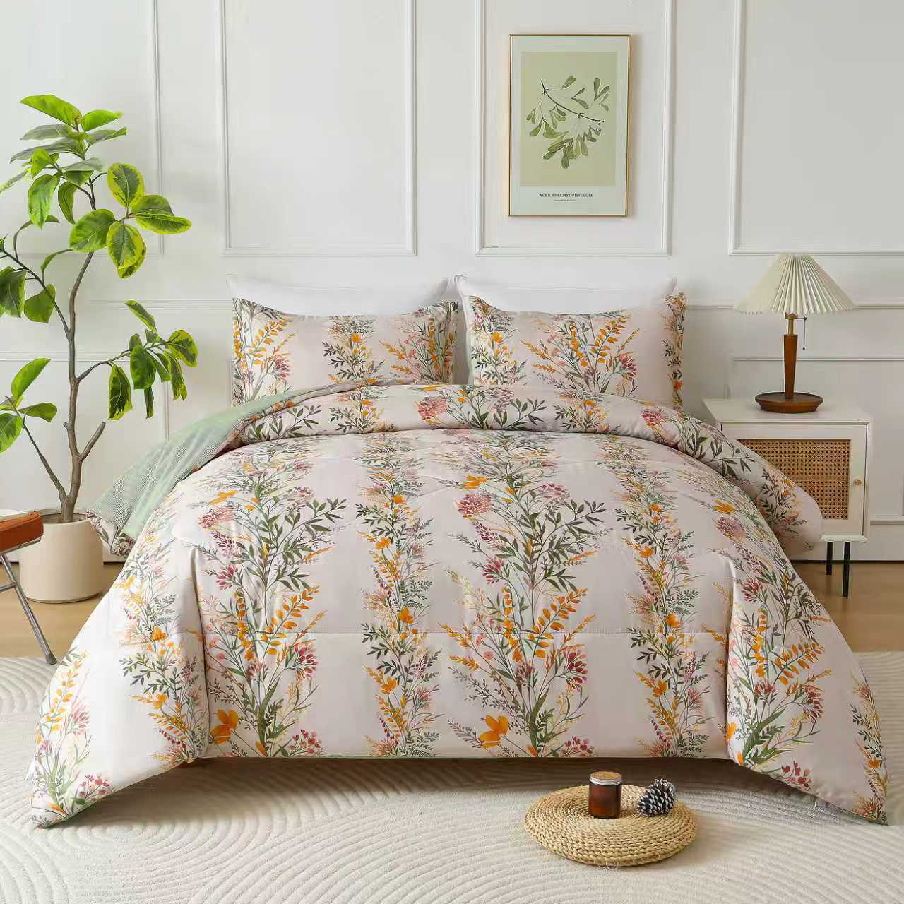 Flowers LuoXian Comforter Set