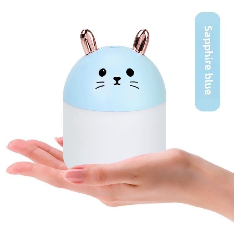 Sweet And Cute Rabbit Humidifier For A Variety Of Scenarios Such As Bedrooms And Offices. It Produces A Fine Mist Of Water For A Gentle Moisturizing Effect. Cute Design, Enjoy The Time Of Humidificati