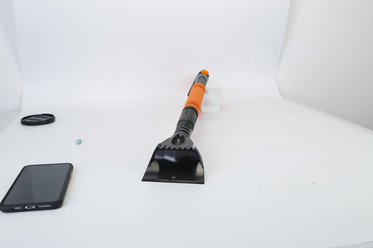 3 Color Options - 1Pc 3 In 1 Windshield Ice Scraper Extendable Car Snow Removal Tool Telescoping Car Broom Snow Shovel Automobile Frost Removal
